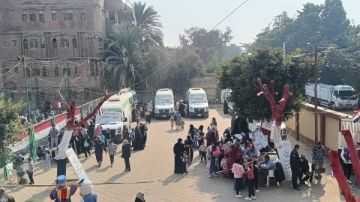 محافظ أسيوط: قوافل مجتمعية متكاملة بمركز شباب صنبو بديروط لدعم ذوي الهمم والأسر الأولى بالرعاية