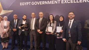 وزير الصحة يشهد تتويج مكاتب صحة الغربية بالمراكز الثلاثة الأولى في جوائز مصر للتميز الحكومي بدورتها الرابعة وزير الصحة يشهد تتويج مكاتب صحة الغربية بالمراكز الثلاثة الأولى في جوائز مصر للتميز الحكومي بدورتها الرابعة