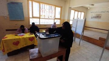 استمرار توافد الناخبين بأسوان ونصر النوبة وإدفو للإدلاء بأصواتهم بجولة الإعادة لمجلس النواب صور استمرار توافد الناخبين بأسوان ونصر النوبة وإدفو للإدلاء بأصواتهم بجولة الإعادة لمجلس النواب صور