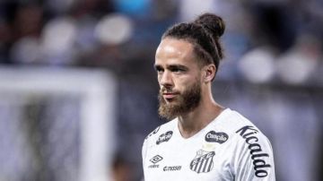 الجزائري بلال براهيمي يرفض الانتقال إلى هبوعيل تل أبيب