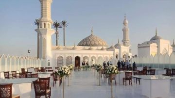 حكم دخول الحائض قاعة ملحقة بالمسجد لحضور عقد زواج.. الإفتاء تجيب