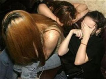 زبون أون لاين .. القصة الكاملة لسقوط 8 سيدات في فخ الرذيلة بعابدين