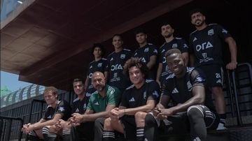 مدرب زد: سنخوض المواجهات المتبقية في الدور الأول بالدوري على أنها مباريات كؤوس مدرب زد: سنخوض المواجهات المتبقية في الدور الأول بالدوري على أنها مباريات كؤوس