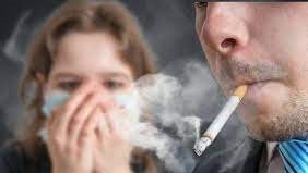 مين قالك مابيحصلهمش حاجة .. التدخين أمام الآخرين يعرضهم لـ 11 مرض خطير تفاصيل مين قالك مابيحصلهمش حاجة .. التدخين أمام الآخرين يعرضهم لـ 11 مرض خطير تفاصيل