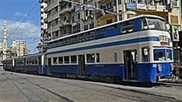 النقل تعلن بدء خطة إعادة تأهيل ترام الرمل بالإسكندرية