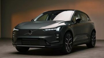 بمدى يصل لـ 644 كم.. فولفو تكشف عن EX60 الكهربائية الجديدة صور
