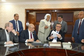 وزير الزراعة يوجه بصرف الأسمدة فورا لمزارعي البحيرة