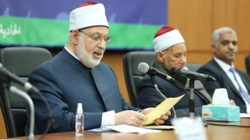 وكيل الأزهر: من المضحك المبكي إنشاء الكيان الصهيوني مجمع للغة العربية وكيل الأزهر: من المضحك المبكي إنشاء الكيان الصهيوني مجمع للغة العربية