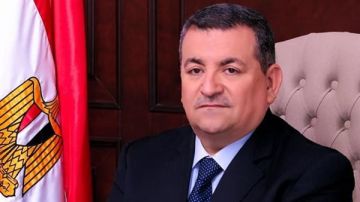 أسامة هيكل: الصانع ينفق المليارات ليربح 400 دولار ومصر تفرض 700 دولار رسوم