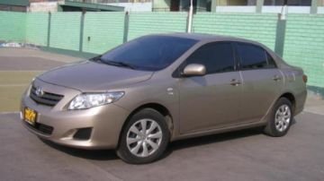 اشتري تويوتا كورولا 2008 بـ 500 ألف جنيه