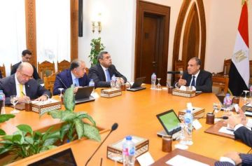  الخارجية لـ رجال الأعمال : القطاع الخاص ركيزة أساسية للتعاون مع إفريقيا