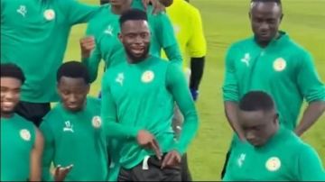 بعد فيديو الجيب.. أول رد من منتخب السنغال على السخرية من مواجهة مصر (خاص) بعد فيديو الجيب.. أول رد من منتخب السنغال على السخرية من مواجهة مصر (خاص)