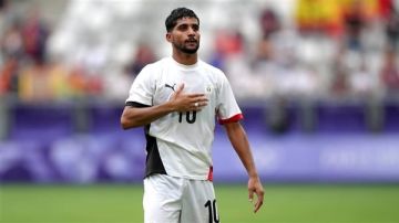 تعادل مفاجئ للجزيرة بالدوري الإماراتي في غياب إبراهيم عادل