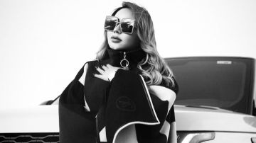 بالجلد الاحمر.. أسما إبراهيم بإطلالة كاجول تلفت الأنظار