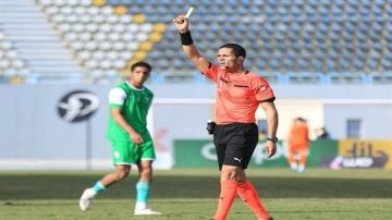 وشه حلو على بتروجت.. ماذا يفعل الزمالك مع صافرة محمود وفا؟ وشه حلو على بتروجت.. ماذا يفعل الزمالك مع صافرة محمود وفا؟