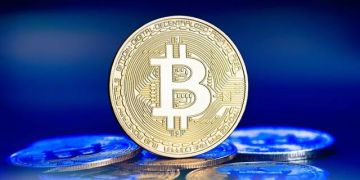 البيتكوين تتخطى القاع وتوقعات بوصولها إلى 150 ألف دولار البيتكوين تتخطى القاع وتوقعات بوصولها إلى 150 ألف دولار