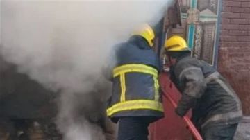 السيطرة على حريق داخل بارتشن تحت الإنشاء بمحطة وقود العاشر من رمضان