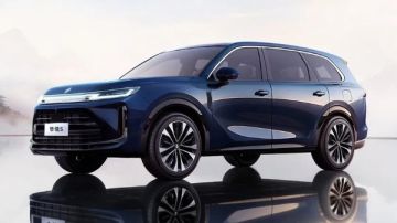 الكشف عن سيارة هواوي BAOJUN HUAJING S بتصميم رياضي صور