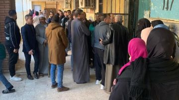 توافد المواطنين على اللجان الانتخابية بقرية وردان في الجيزة توافد المواطنين على اللجان الانتخابية بقرية وردان في الجيزة