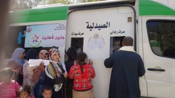 محافظ أسيوط: الكشف على 780 حالة في القافلة الطبية المجانية بعرب القداديح