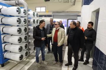 نائب رئيس القابضة للمياه يتفقد محطات الإنتاج في مطروح صور