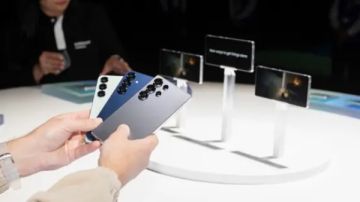 تسريب يحدد موعد إطلاق Galaxy S26 في الأسواق العالمية تسريب يحدد موعد إطلاق Galaxy S26 في الأسواق العالمية