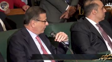 شاهد على فترة الإخوان .. وزير الزراعة: أهنئ أحمد موسى بكتابه أسرار