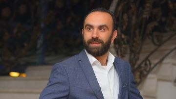 نبي وسط نصابين .. رحلة مصطفى مطاوع لكشف خبايا عالم الاحتيال