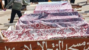 البحر أعادهم بلا ملامح..القصة الكاملة لتشييع 7 مجهولي الهوية في مطروح