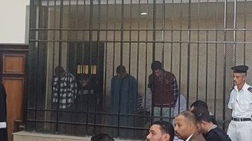 ذبحوا طفلا وقطعوا كفيه لفتح مقبرة أثرية .. الإعدام شنقا لـ 3 اشخاص في أسيوط ذبحوا طفلا وقطعوا كفيه لفتح مقبرة أثرية .. الإعدام شنقا لـ 3 اشخاص في أسيوط