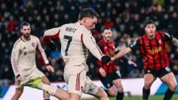 سيناريو مثير بالدوري الإنجليزي.. ليفربول يسقط أمام بورنموث في الدقيقة الأخيرة سيناريو مثير بالدوري الإنجليزي.. ليفربول يسقط أمام بورنموث في الدقيقة الأخيرة