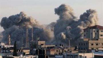 غارات وقصف مدفعي إسرائيلي يستهدف مناطق متفرقة من غزة