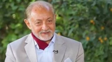 نجل الفنان عبد العزيز مخيون يكشف لـ صدى البلد تطورات الحالة الصحية لوالده (خاص)