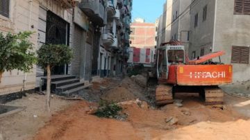 10 آلاف متر و تنفيذ 80 .. تركيب بلاط الإنترلوك بشوارع ديرب نجم