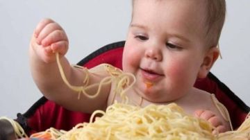 دراسة تكشف العلاقة بين بعض الأطعمة والتوحد .. السر في الجهاز المناعي