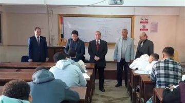 رئيس جامعة بنها يؤكد على ضرورة الالتزام بمدونة السلوك الأخلاقي