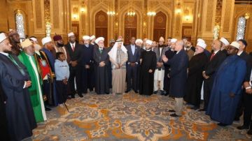 وزير الأوقاف يصطحب ضيوف مؤتمر الأعلى للشئون الإسلامية في زيارة لمسجد مصر الكبير.. صور