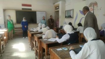 امتحانات الشهادة الإعدادية تأخر وصول الأسئلة للجنة بالعمرانية ومطالب بتعويض الوقت امتحانات الشهادة الإعدادية تأخر وصول الأسئلة للجنة بالعمرانية ومطالب بتعويض الوقت