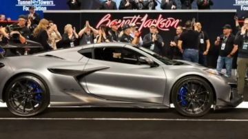 كورفيت ZR1X الفريدة تباع بسعر خيالي