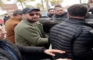 نضال الشافعي يستقبل عزاء والدته في الحامدية الشاذلية نضال الشافعي يستقبل عزاء والدته في الحامدية الشاذلية