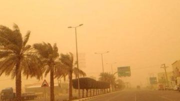 تدهور الرؤية في الصحراء الغربية.. الأرصاد تصدر إنذارا جويا بسبب نشاط الرياح تدهور الرؤية في الصحراء الغربية.. الأرصاد تصدر إنذارا جويا بسبب نشاط الرياح