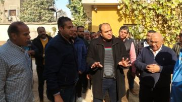 رئيس مياه الشرب بالجيزة يتابع رفع كفاءة محطة رفع صرف صحي منشأة البكاري ويتفقد عددا من المواقع