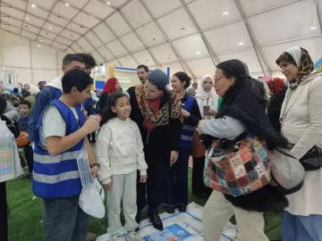 رئيسة المجلس القومي للطفولة والأمومة تتفقد جناح المجلس بمعرض القاهرة الدولي للكتاب رئيسة المجلس القومي للطفولة والأمومة تتفقد جناح المجلس بمعرض القاهرة الدولي للكتاب