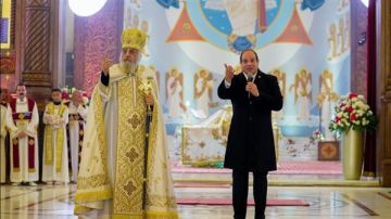 البابا تواضروس: زيارة الرئيس للكاتدرائية تقليد وطني راسخ يعكس وحدة المصريين (فيديو)