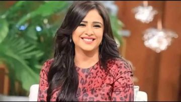 لن أسكت بعد اليوم.. صور مفبركة تشعل غضب ياسمين عبد العزيز لن أسكت بعد اليوم.. صور مفبركة تشعل غضب ياسمين عبد العزيز