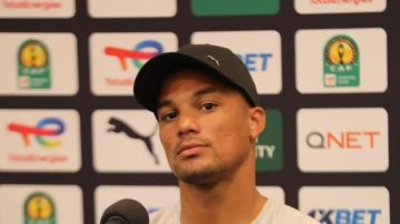 معتز البطاوي يكشف حقيقة حادث فخري لاكاي .. ويؤكد انتظامه مع سيراميكا كليوباترا