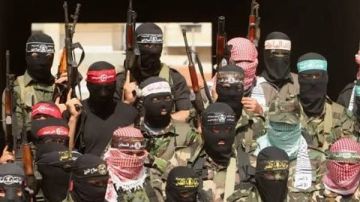 شخصية فلسطينية تحظى بموافقة الفصائل لتولى مسؤولية لجنة إدارة غزة شخصية فلسطينية تحظى بموافقة الفصائل لتولى مسؤولية لجنة إدارة غزة