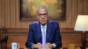 عادل حمودة يحذر من عام مليء بالتوترات العالمية والصراعات