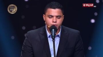 لجنة تحكيم دولة التلاوة تشيد بأداء المتسابق محمد محمد كامل: أنت بتهبرنا كل مرة