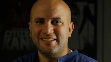 وفاة حماة المخرج خالد دياب.. وصول الجثمان لمسجد الشرطة بـ6 أكتوبر وفاة حماة المخرج خالد دياب.. وصول الجثمان لمسجد الشرطة بـ6 أكتوبر